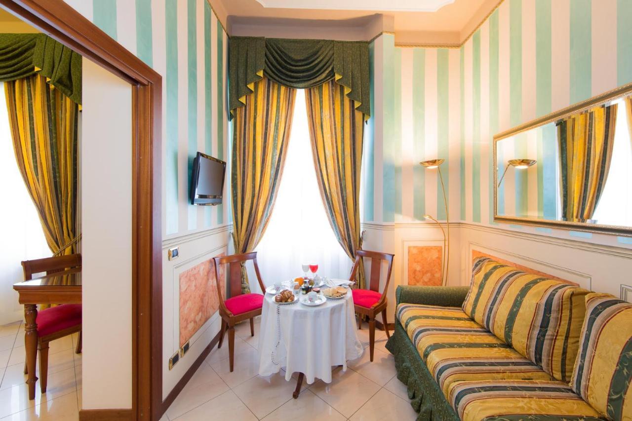 Hotel Londra Алессандрия Экстерьер фото