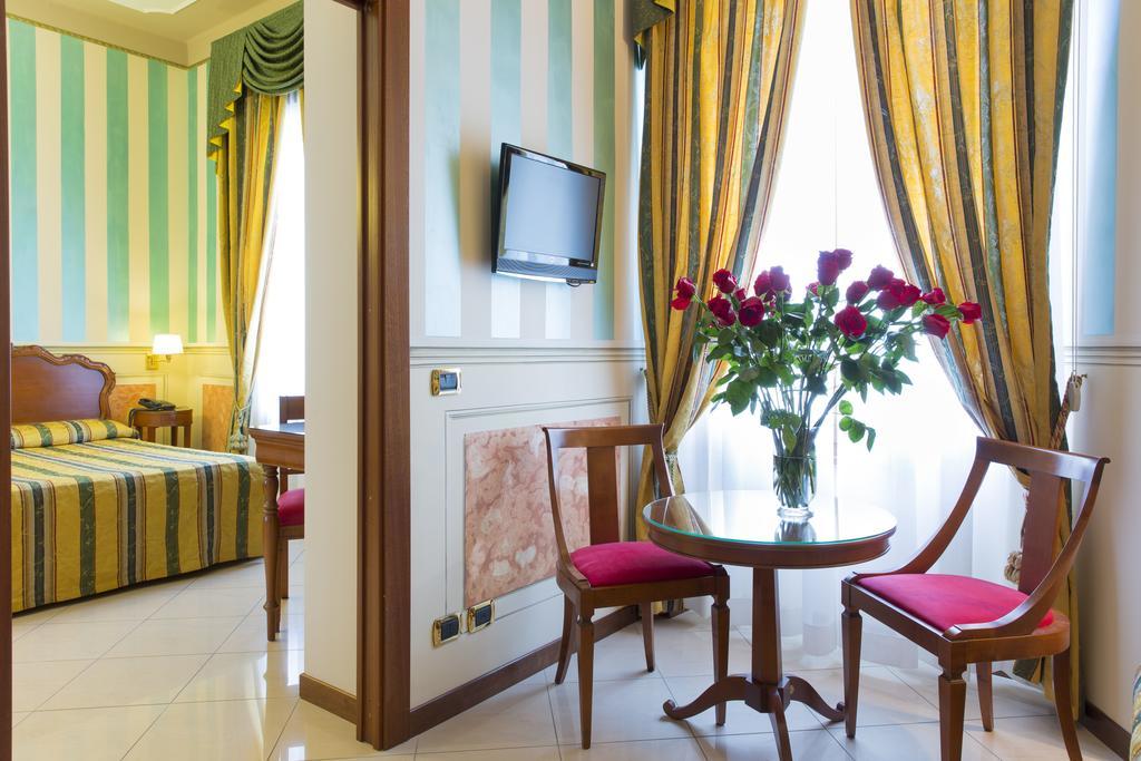 Hotel Londra Алессандрия Номер фото